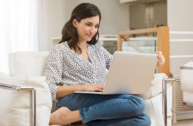 women on computer